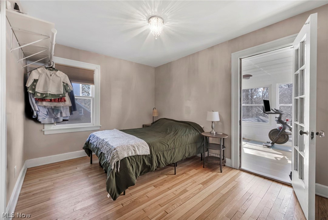 1521 Parkhill Road Cleveland Heights OH 44121