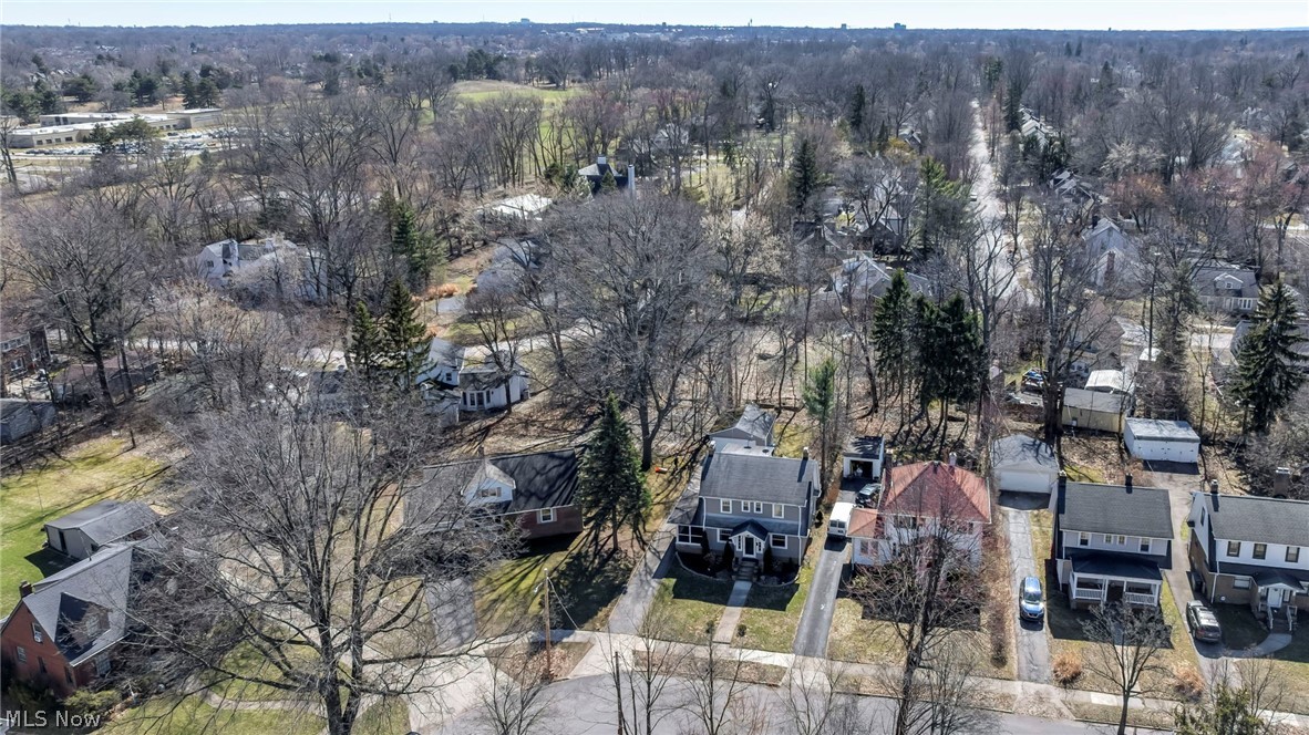 1521 Parkhill Road Cleveland Heights OH 44121