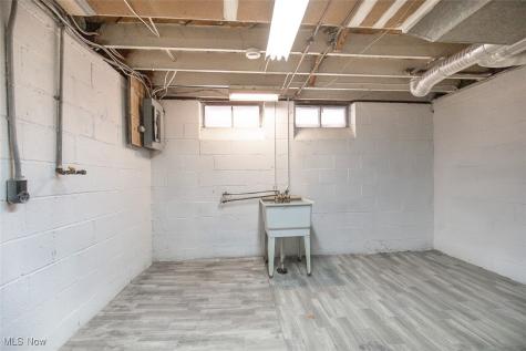 12328 Granger Road Cleveland OH 44125