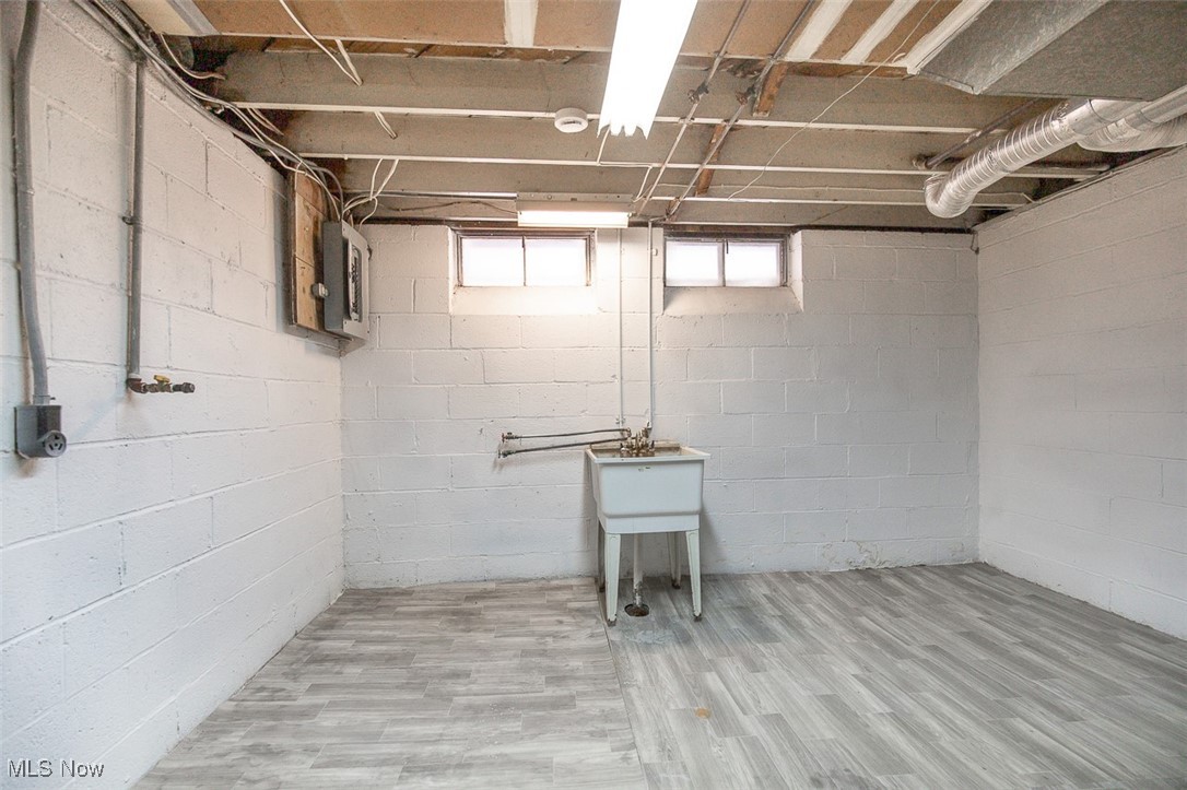 12328 Granger Road Cleveland OH 44125