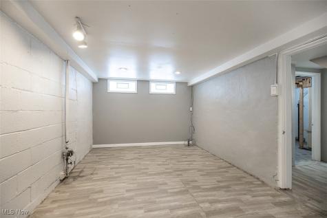 12328 Granger Road Cleveland OH 44125