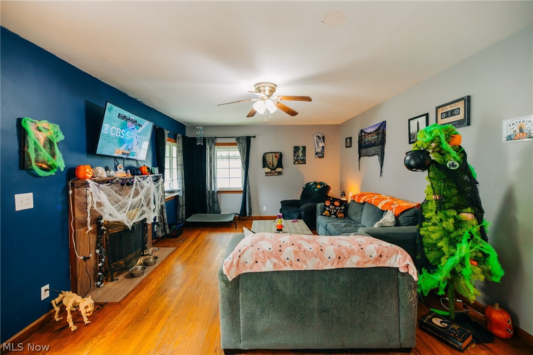 1252 Kenilworth Avenue Coshocton OH 43812