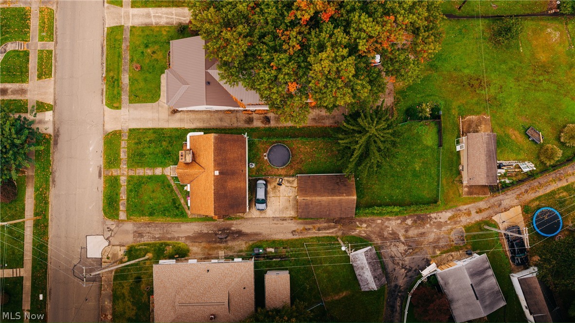 1252 Kenilworth Avenue Coshocton OH 43812
