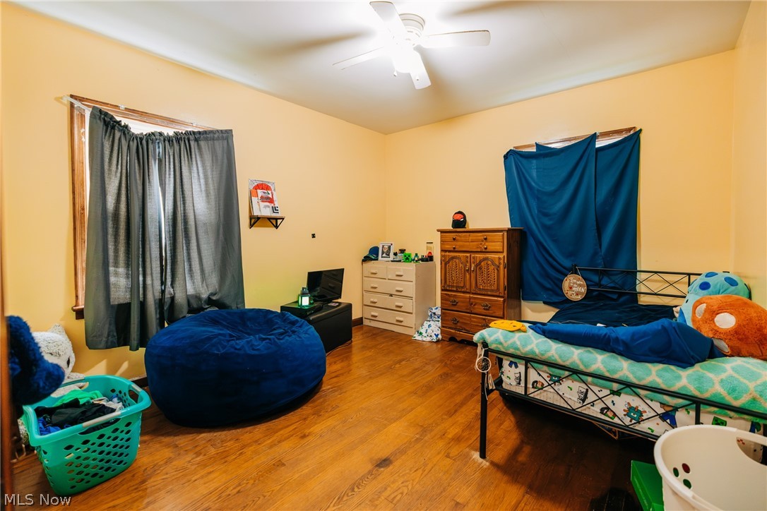 1252 Kenilworth Avenue Coshocton OH 43812