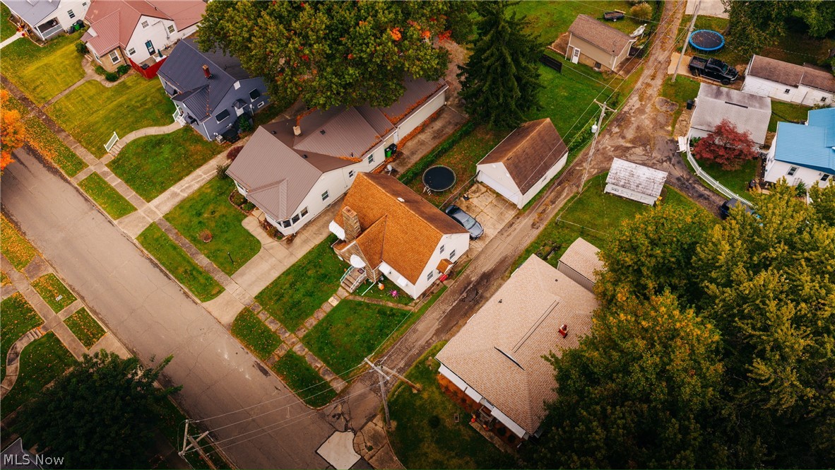1252 Kenilworth Avenue Coshocton OH 43812