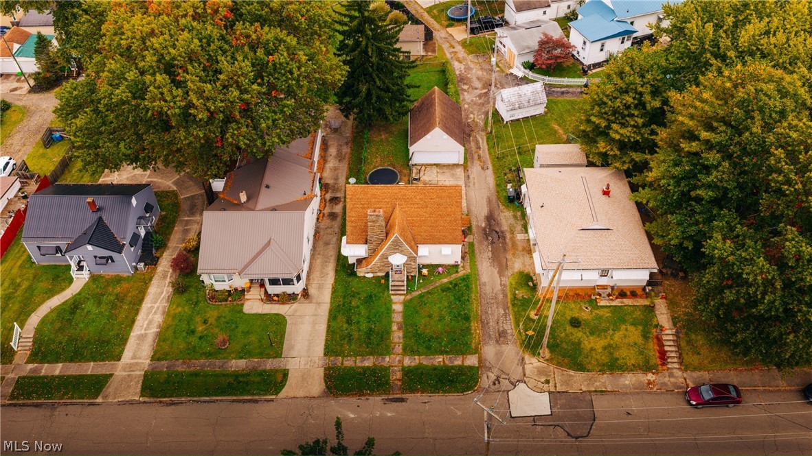 1252 Kenilworth Avenue Coshocton OH 43812