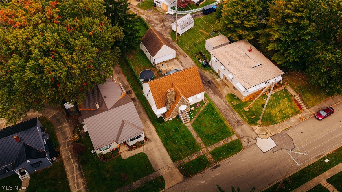 1252 Kenilworth Avenue Coshocton OH 43812