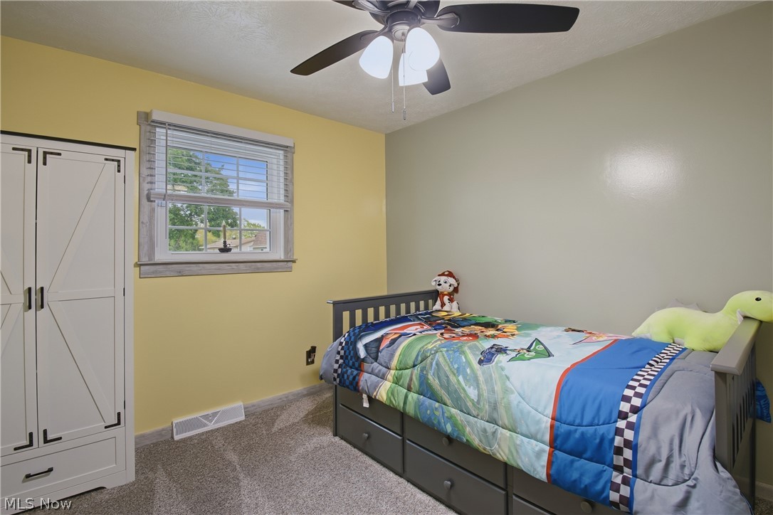 12097 Lisa Avenue NW Hartville OH 44632
