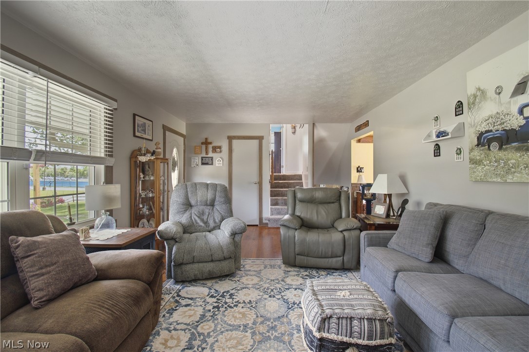 12097 Lisa Avenue NW Hartville OH 44632