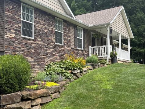 7595 Arbon Drive Millersburg OH 44654