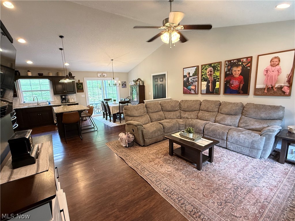 7595 Arbon Drive Millersburg OH 44654