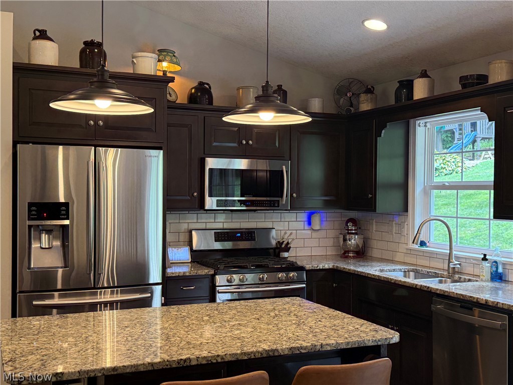 7595 Arbon Drive Millersburg OH 44654