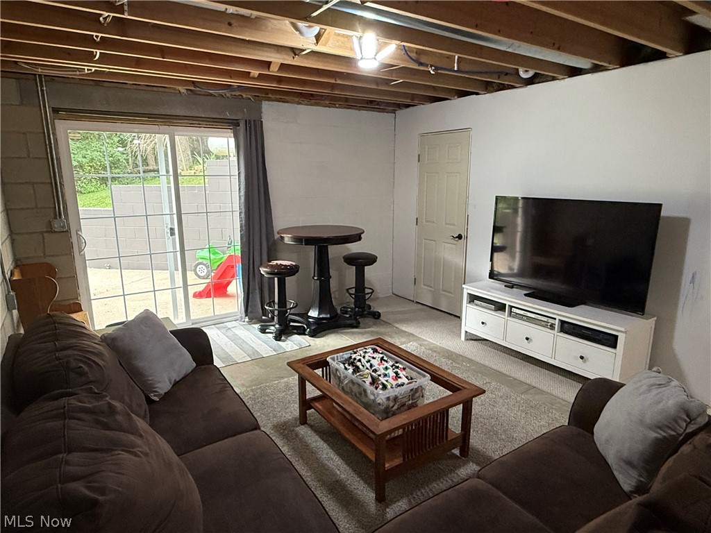 7595 Arbon Drive Millersburg OH 44654