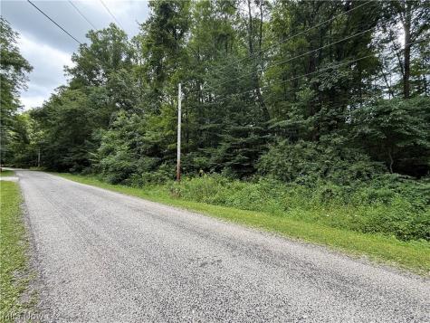 7595 Arbon Drive Millersburg OH 44654