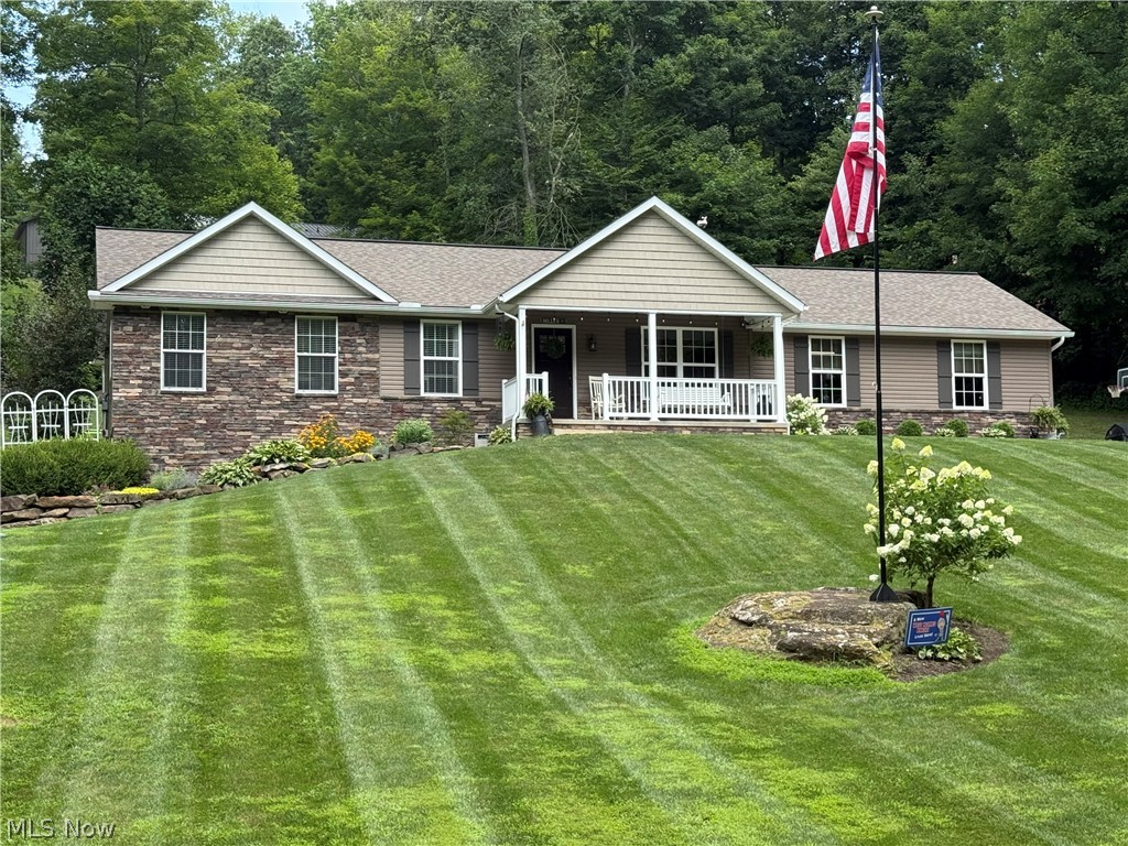 7595 Arbon Drive Millersburg OH 44654