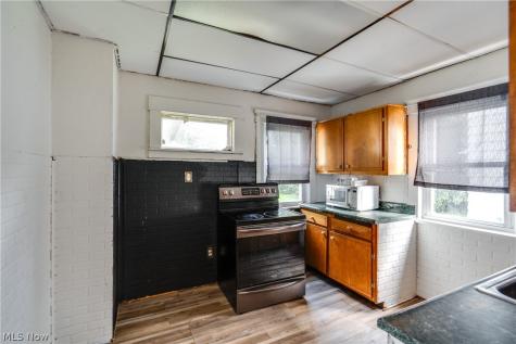 1527 Alden Avenue SW Canton OH 44706