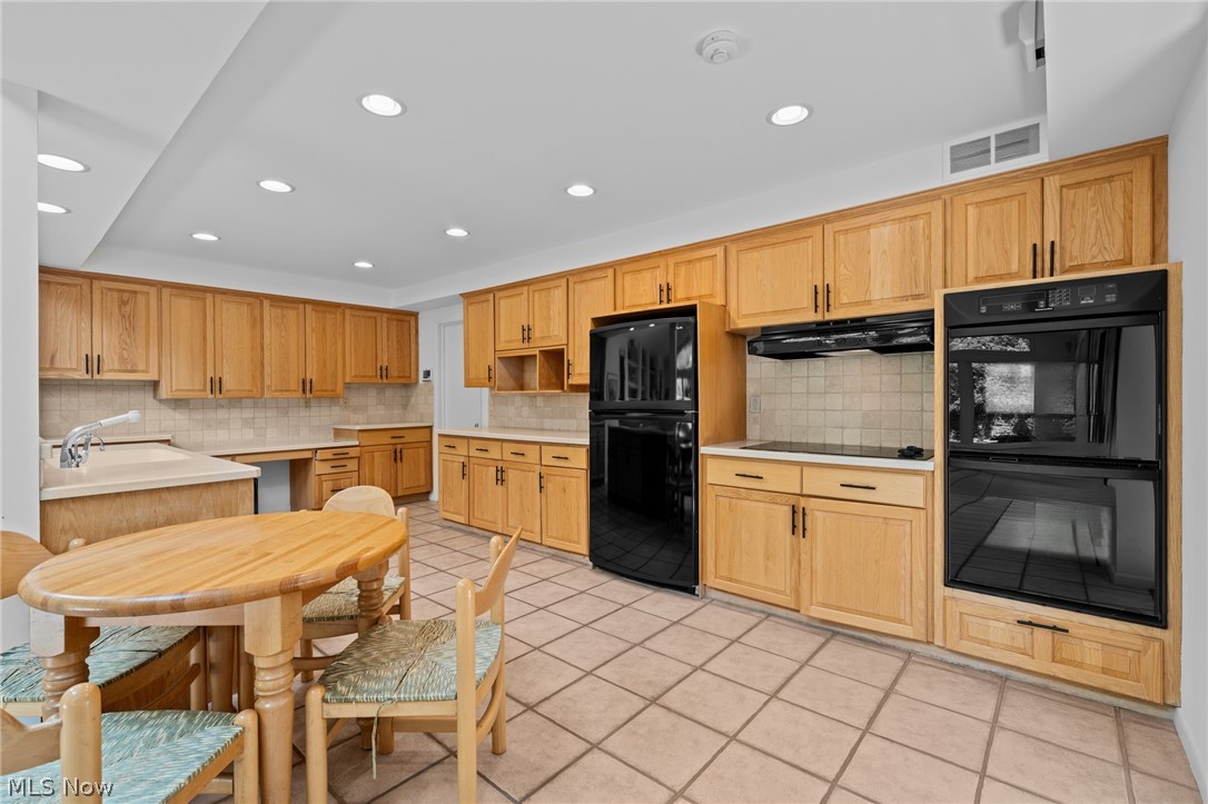 23891 Letchworth Road Beachwood OH 44122