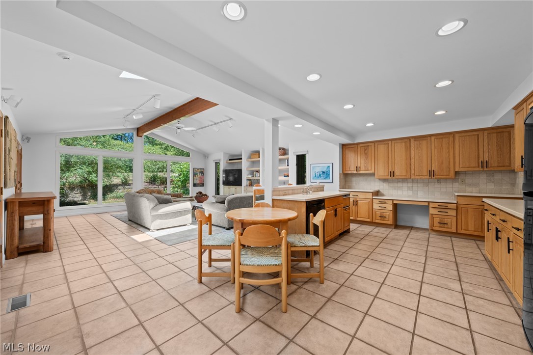 23891 Letchworth Road Beachwood OH 44122