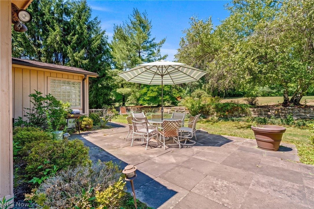 23891 Letchworth Road Beachwood OH 44122