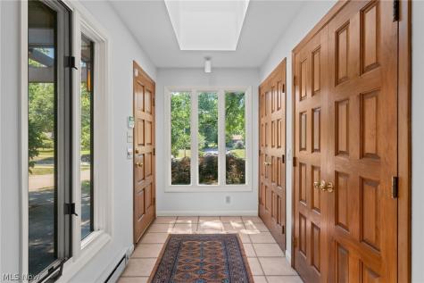 23891 Letchworth Road Beachwood OH 44122