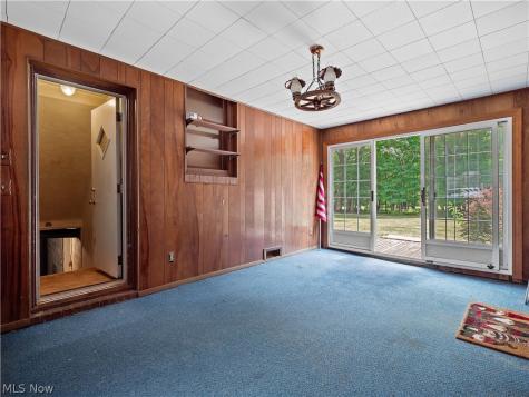 6531 Bonroi Drive Seven Hills OH 44131