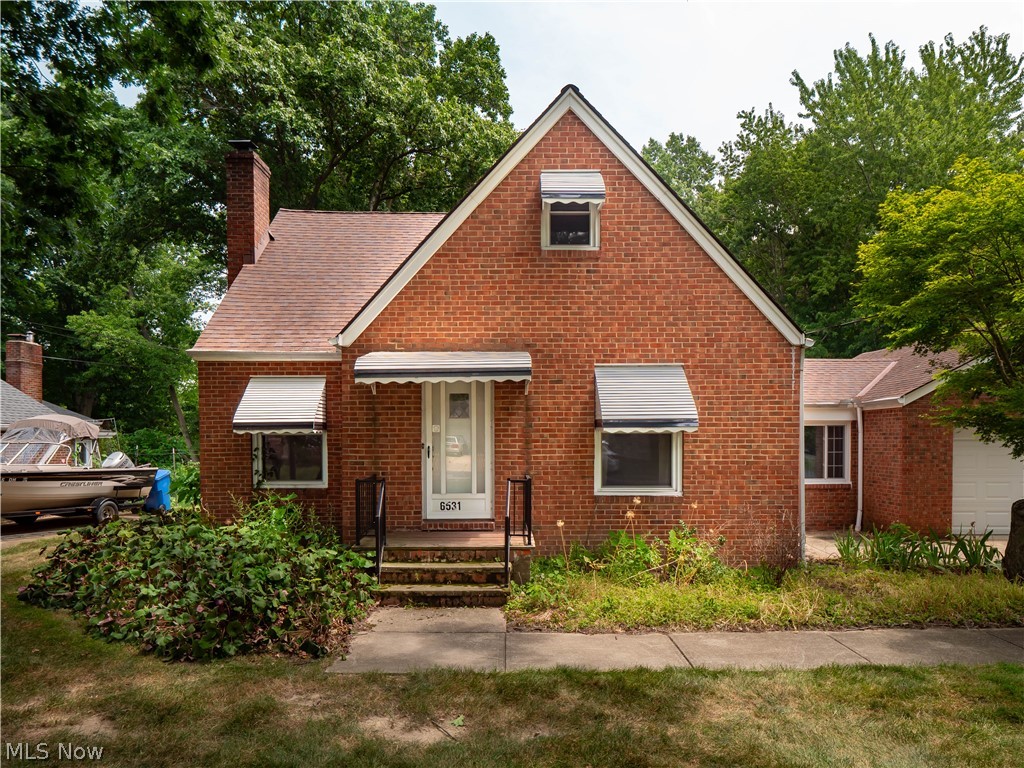 6531 Bonroi Drive Seven Hills OH 44131