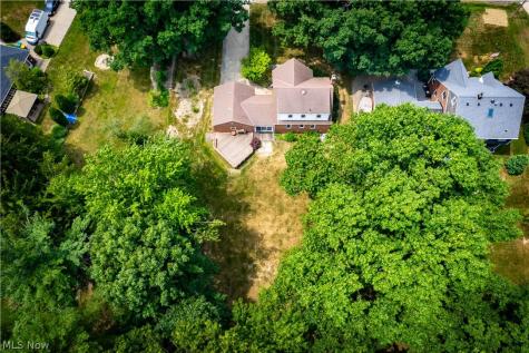 6531 Bonroi Drive Seven Hills OH 44131