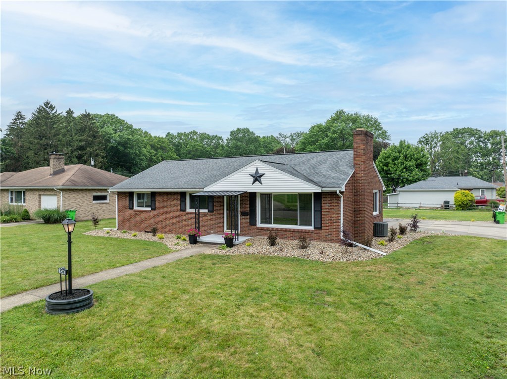 120 S Mckinley Avenue Dover OH 44622