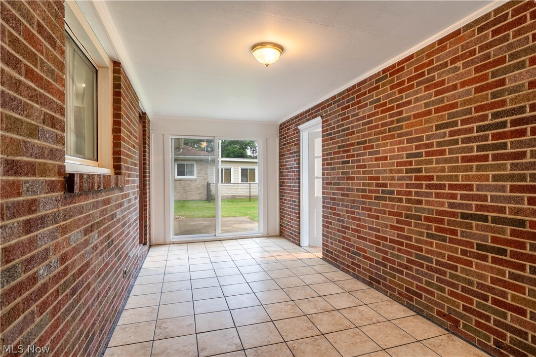 120 S Mckinley Avenue Dover OH 44622