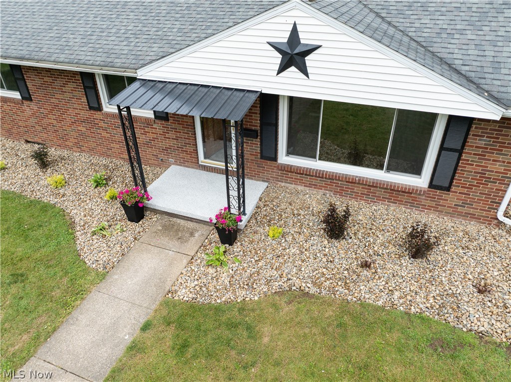 120 S Mckinley Avenue Dover OH 44622