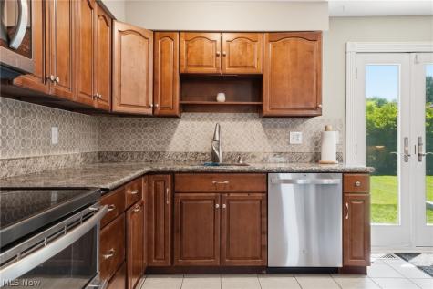 15677 Pinewood Drive Strongsville OH 44149