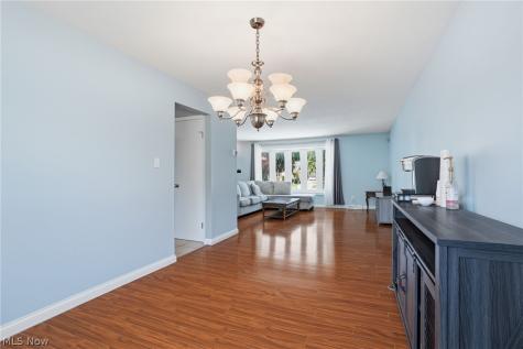 15677 Pinewood Drive Strongsville OH 44149