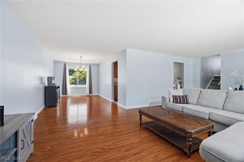 15677 Pinewood Drive Strongsville OH 44149