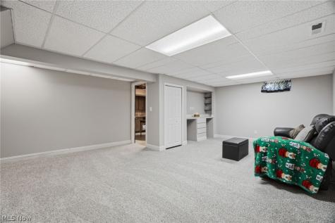 15677 Pinewood Drive Strongsville OH 44149