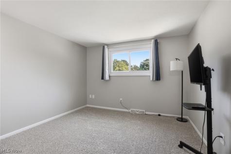 15677 Pinewood Drive Strongsville OH 44149