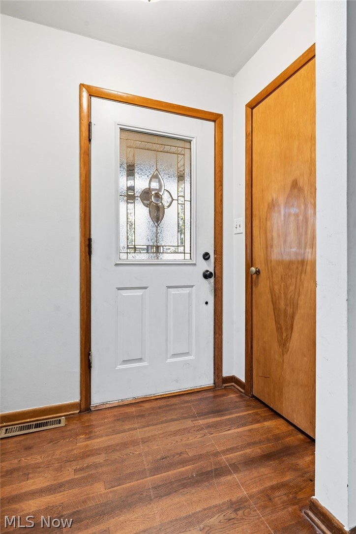 351 Hoover Avenue Akron OH 44312