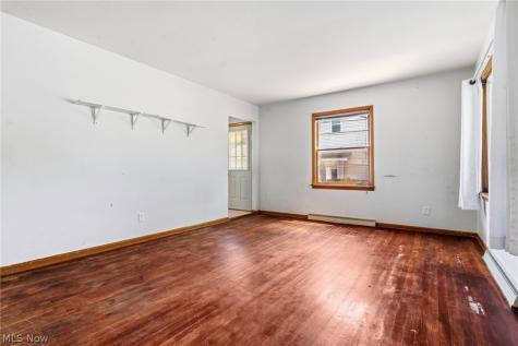 351 Hoover Avenue Akron OH 44312