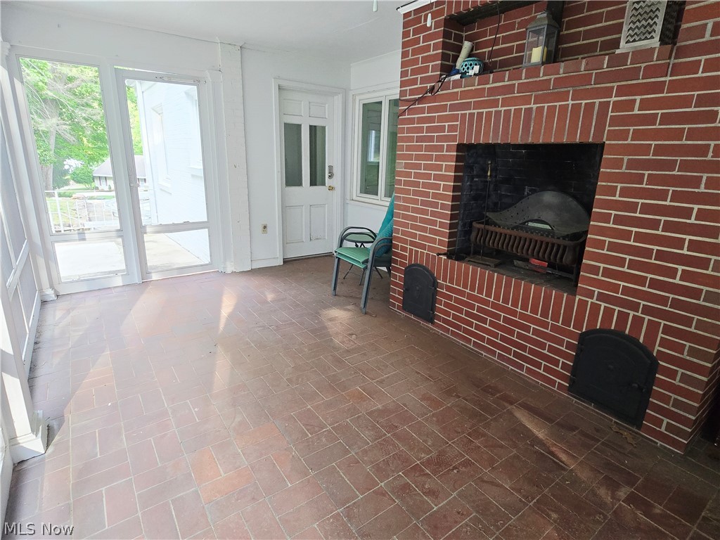 885 Sheridan Road Coshocton OH 43812