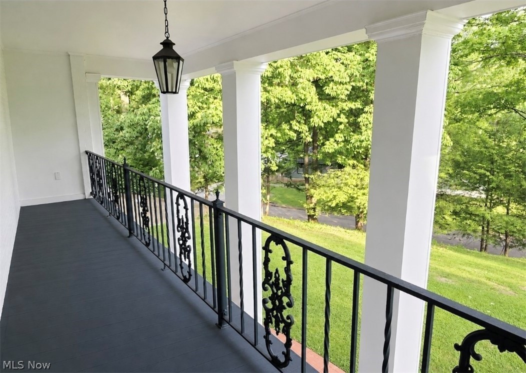 885 Sheridan Road Coshocton OH 43812