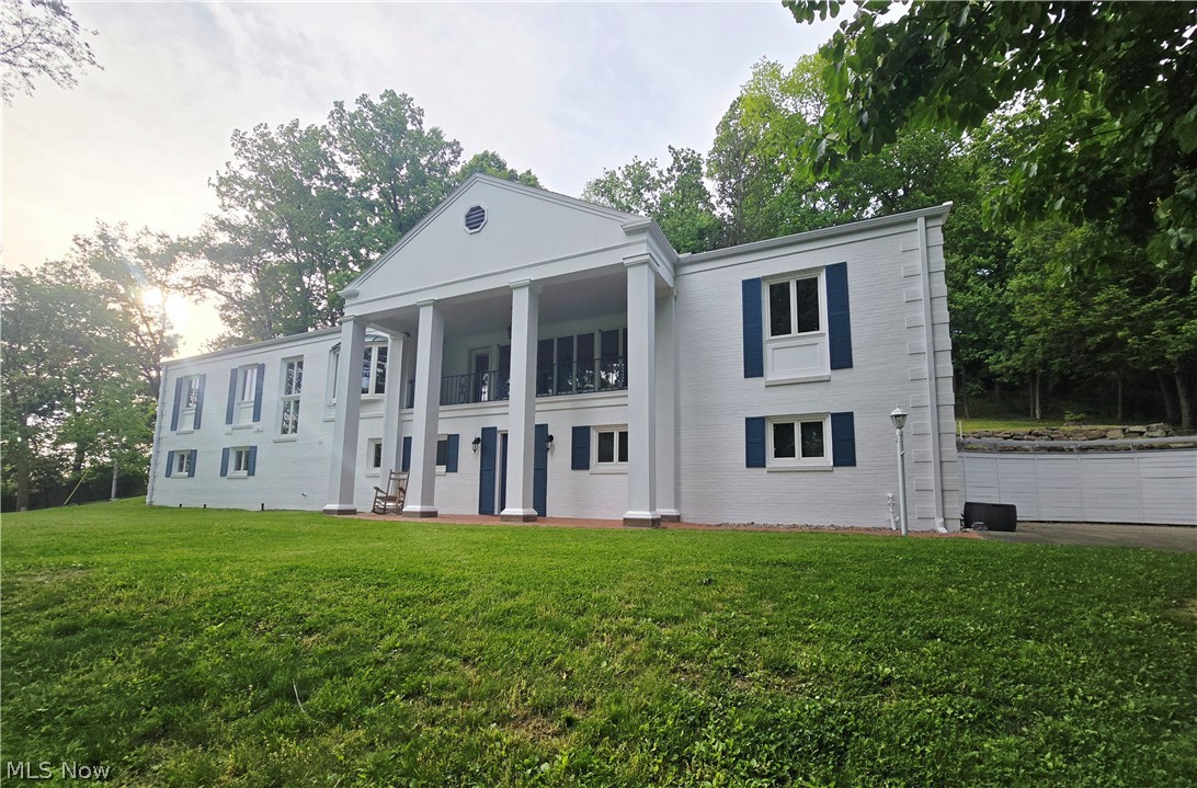 885 Sheridan Road Coshocton OH 43812