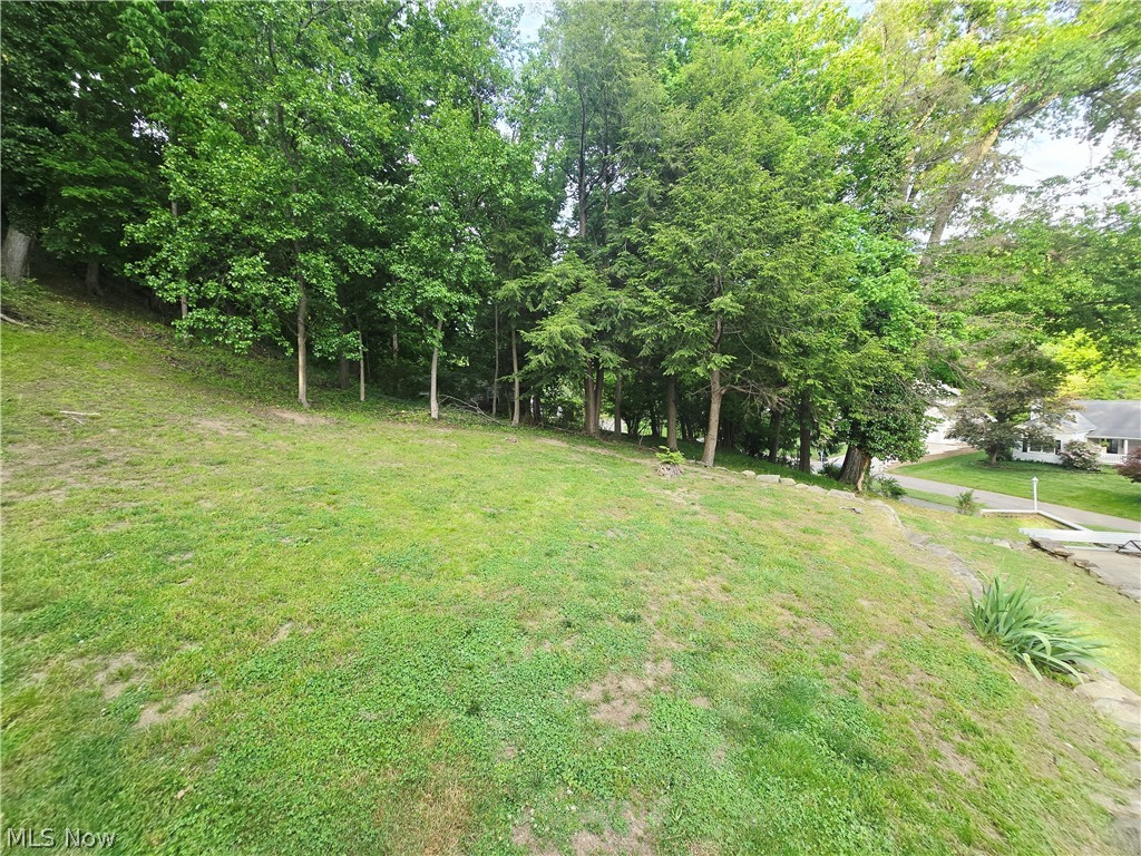885 Sheridan Road Coshocton OH 43812