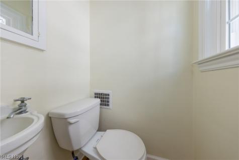 2188 Cranston Road University Heights OH 44118