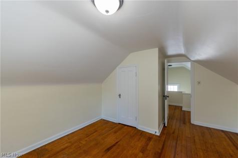 2188 Cranston Road University Heights OH 44118