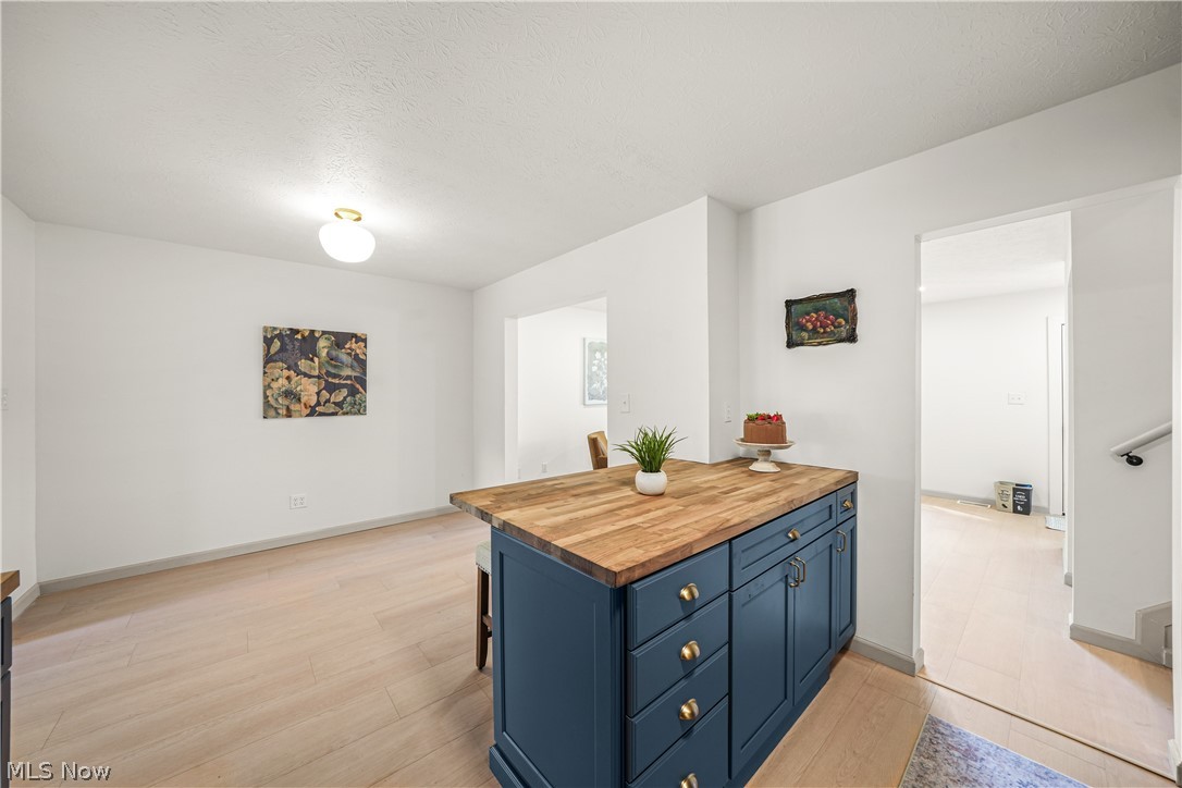 9008 Wilverne Drive Windham OH 44288