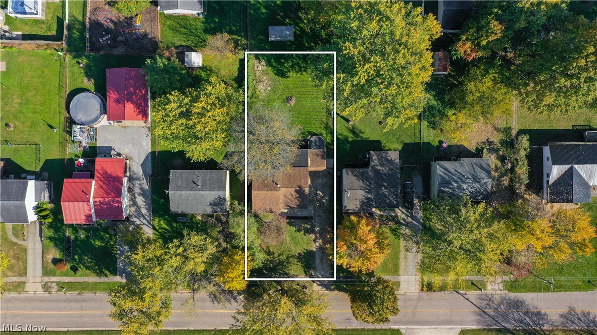 9008 Wilverne Drive Windham OH 44288