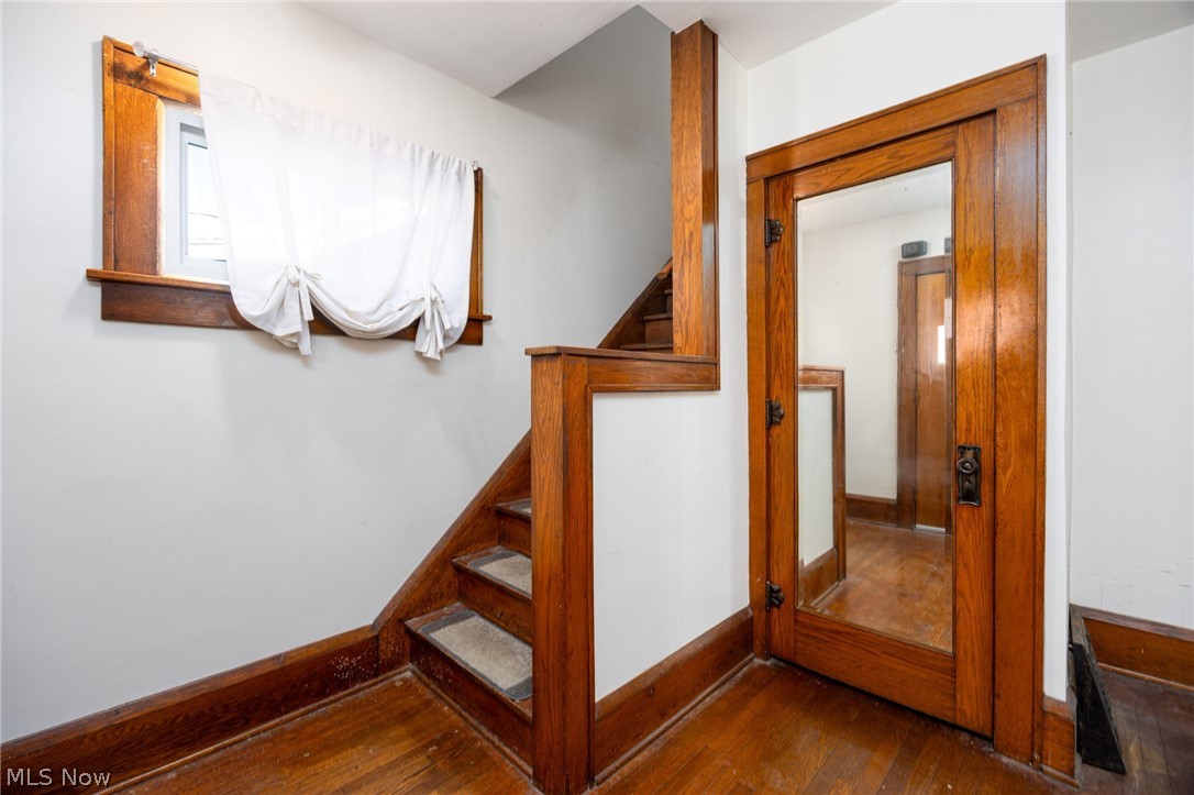 241 24th Street NW Barberton OH 44203