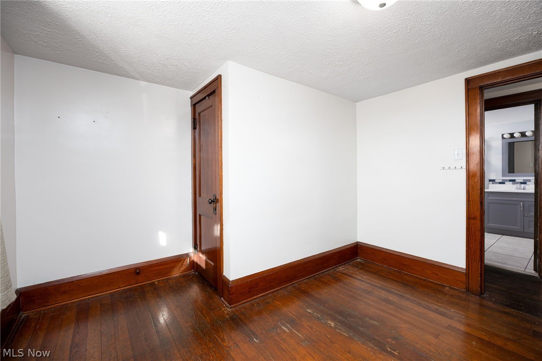 241 24th Street NW Barberton OH 44203