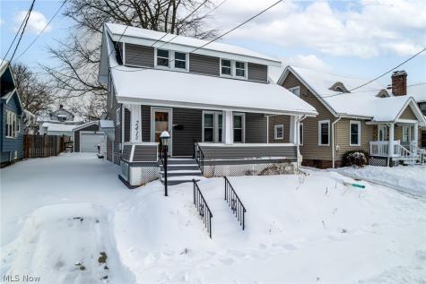 241 24th Street NW Barberton OH 44203
