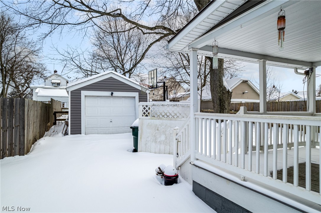 241 24th Street NW Barberton OH 44203