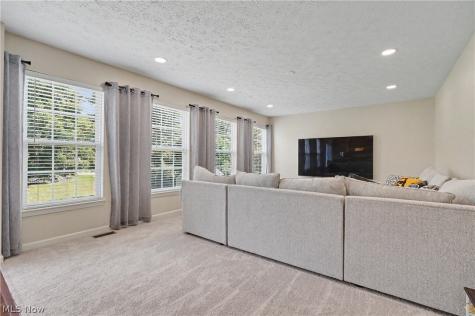 63 Creekledge Lane Copley OH 44321